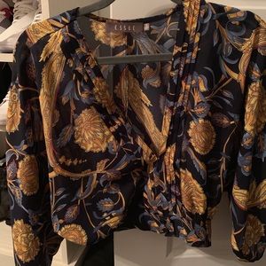 Butterfly sleeve top